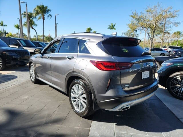 2025 Infiniti QX50 Luxe