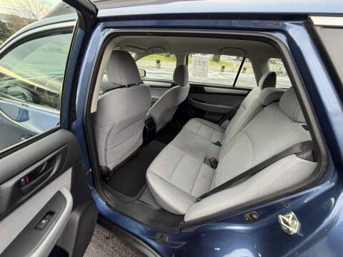 2019 Subaru Outback 2.5i