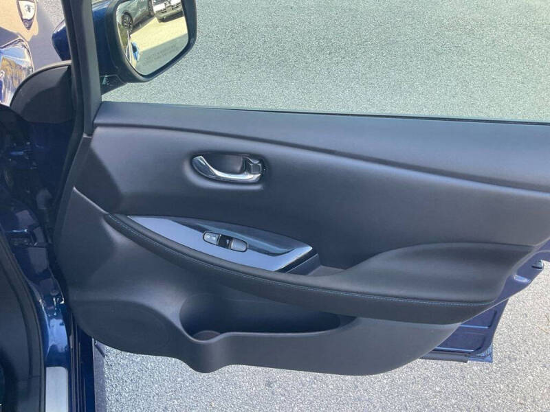 2024 Nissan LEAF SV PLUS