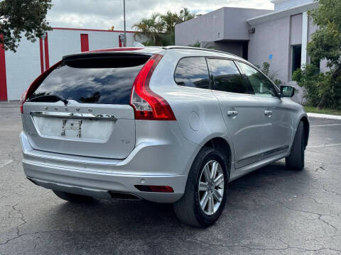 2017 Volvo XC60 T5 Inscription