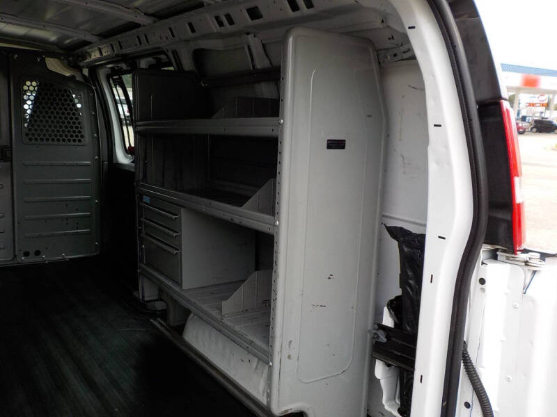 2020 Chevrolet Express 2500