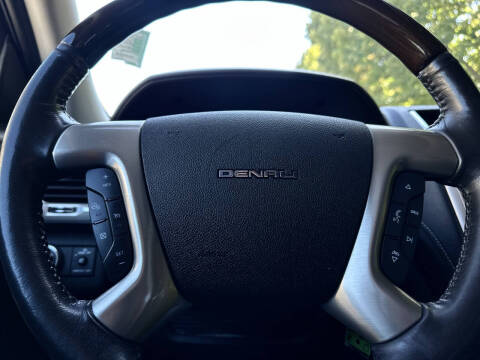 2015 GMC Acadia Denali