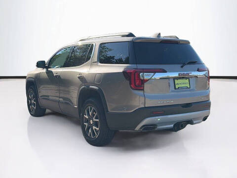 2022 GMC Acadia SLE
