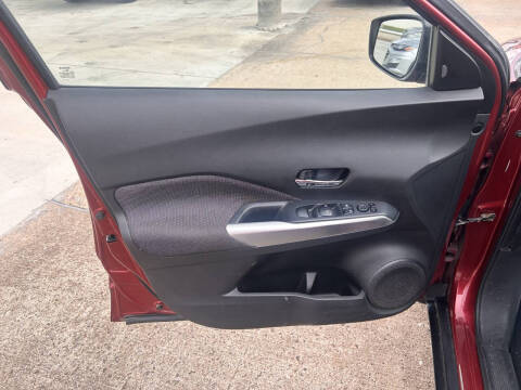 2018 Nissan Kicks SV