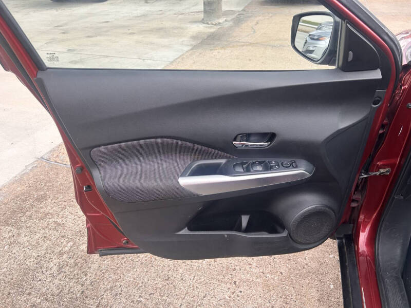 2018 Nissan Kicks SV