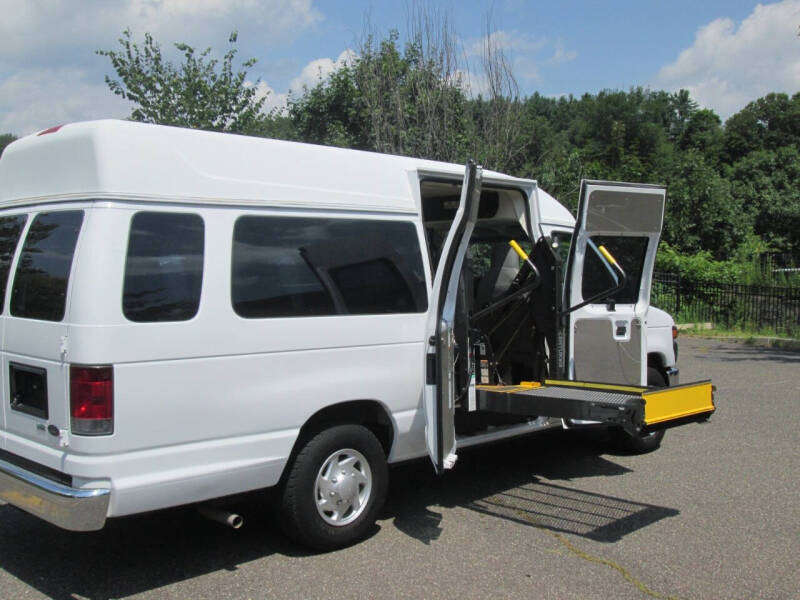 2013 Ford E-Series E-250