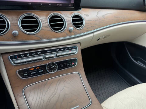 2018 Mercedes-Benz E-Class E 300