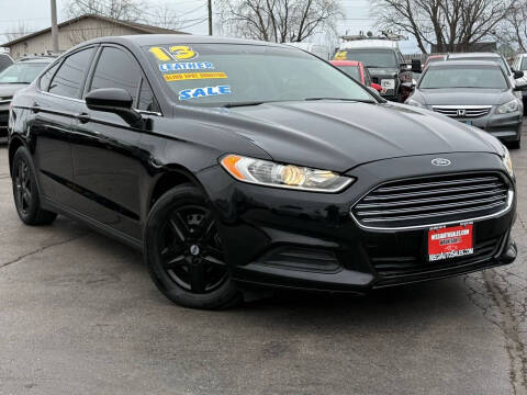 2013 Ford Fusion for sale at Nissi Auto Sales in Waukegan IL