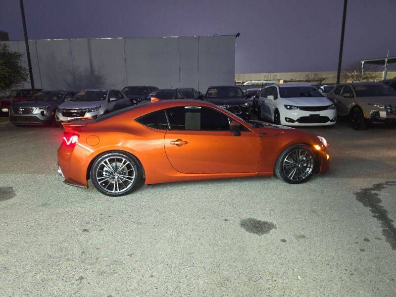 2016 Scion FR-S