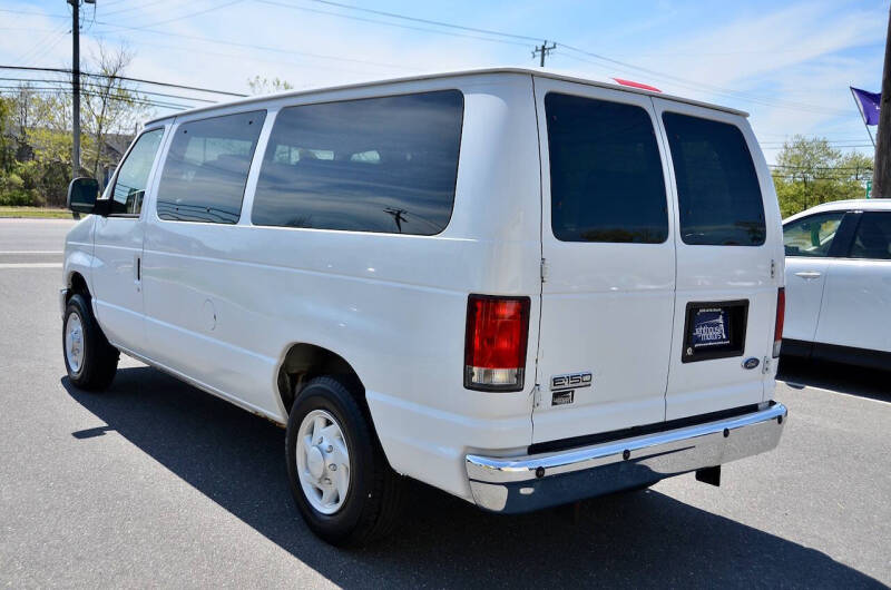 2008 Ford E-Series E-150 XLT