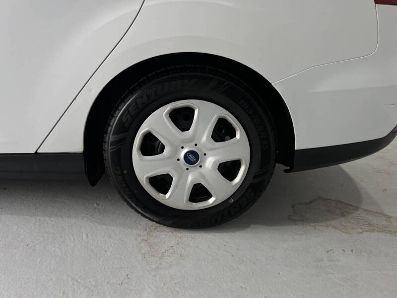 2016 Ford Focus S