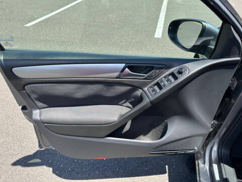 2014 Volkswagen Golf