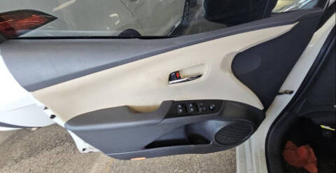 2016 Toyota Prius Two