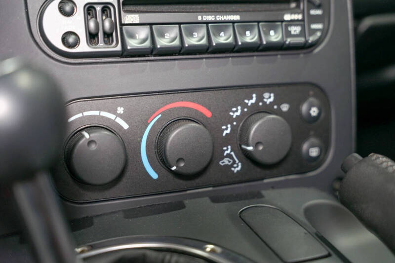 2004 Dodge Viper SRT-10