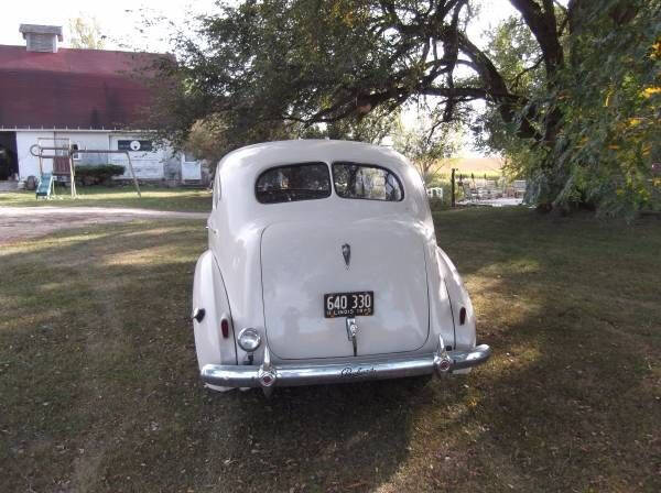 1940 Packard 110