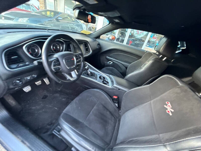 2016 Dodge Challenger R/T Scat Pack