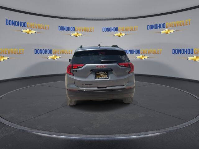 2021 GMC Terrain SLT
