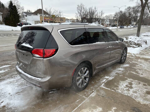 2017 Chrysler Pacifica Limited