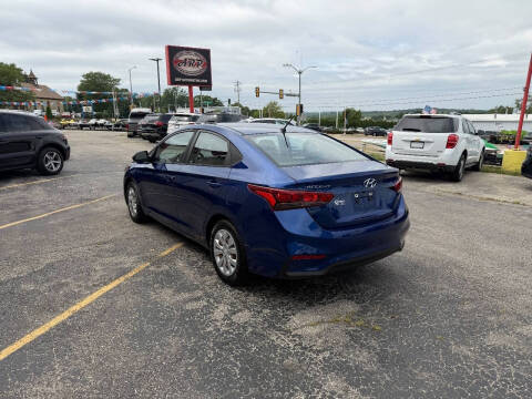 2019 Hyundai Accent SE