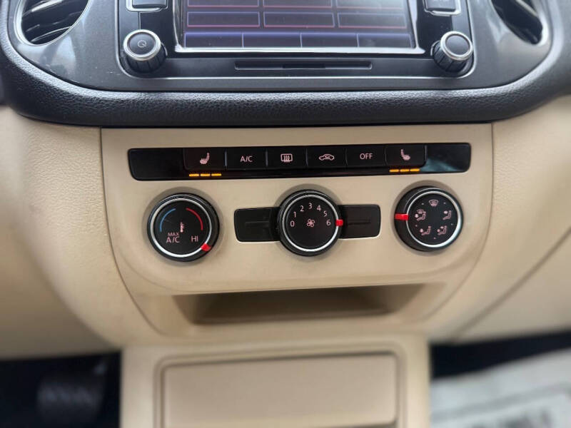 2015 Volkswagen Tiguan S