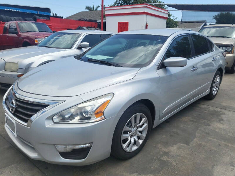 2014 Nissan Altima for sale at Auto Emporium in Wilmington CA