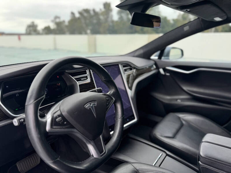 2016 Tesla Model S