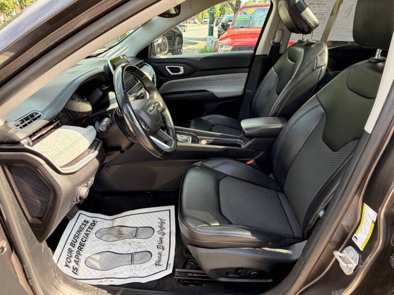 2022 Jeep Compass Latitude