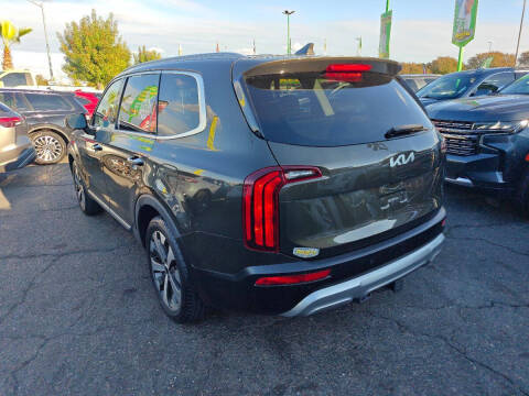2022 Kia Telluride S