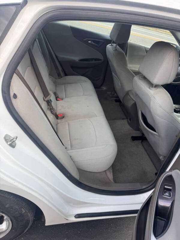 2016 Chevrolet Malibu LS