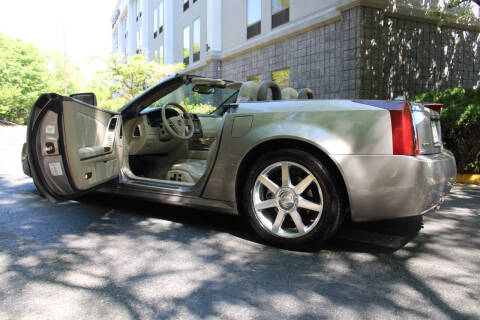 2005 Cadillac XLR