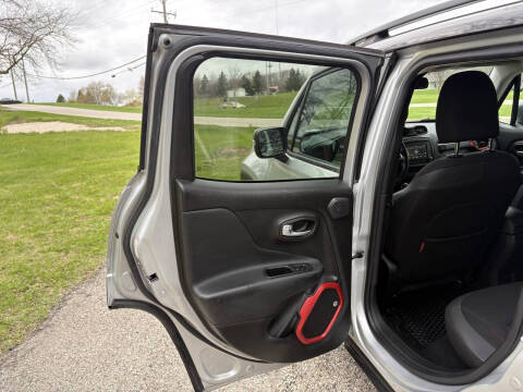 2017 Jeep Renegade Trailhawk