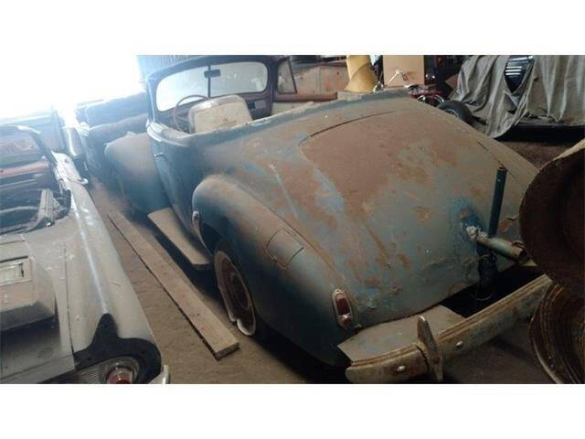 1941 Packard coupester