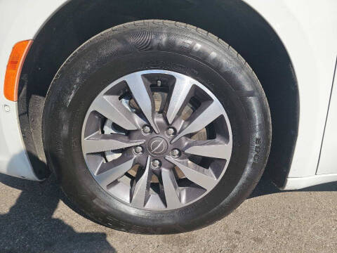 2022 Chrysler Pacifica Hybrid Touring L