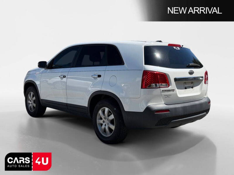 2011 Kia Sorento LX