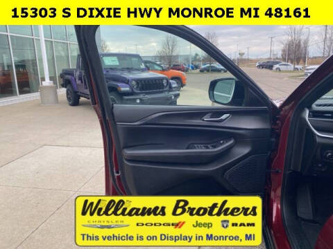 2024 Jeep Grand Cherokee L Altitude