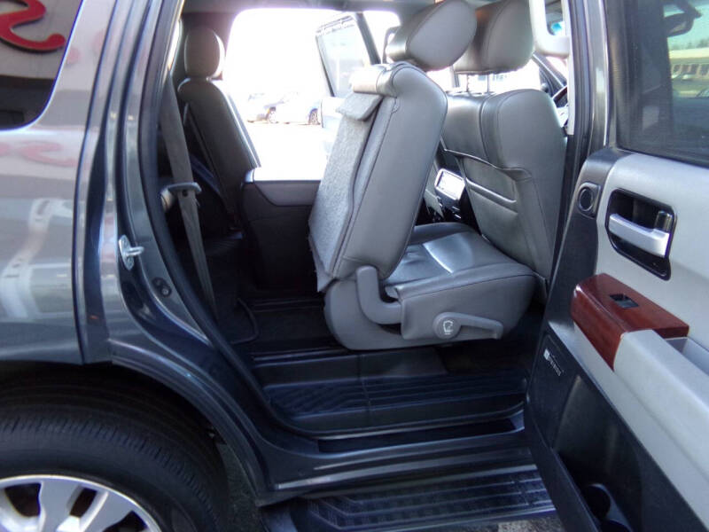 2016 Toyota Sequoia Platinum