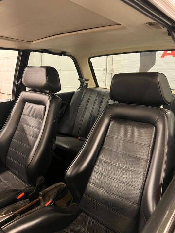 1983 BMW 3 Series 320i