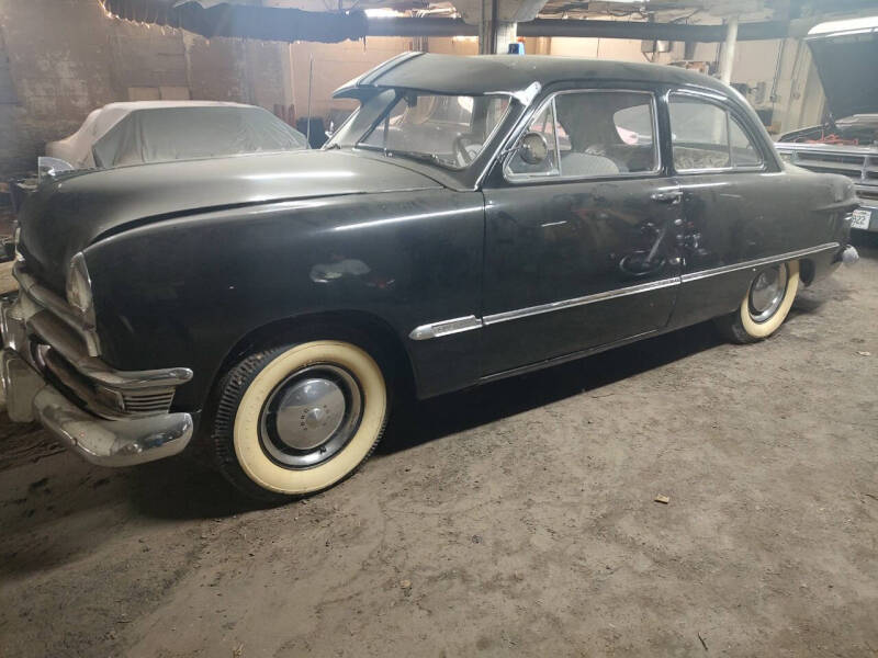 1950 Ford 2 Dr sedan