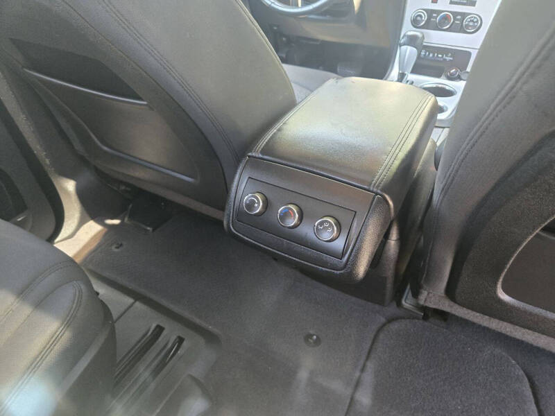 2012 GMC Acadia SLE