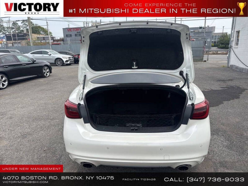 2022 Infiniti Q50 Luxe