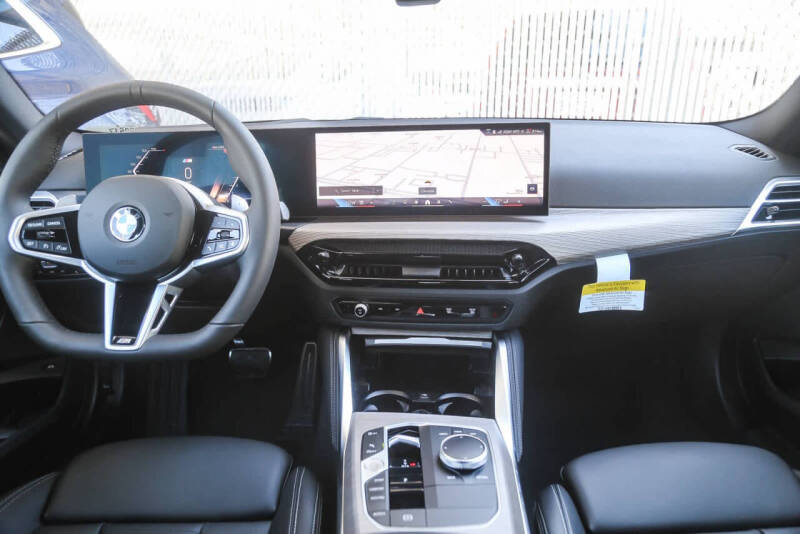 2025 BMW 2 Series 230i