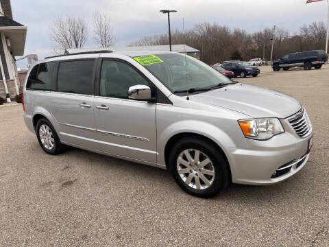 2012 Chrysler Town and Country Touring-L