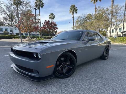 2018 Dodge Challenger R/T Plus