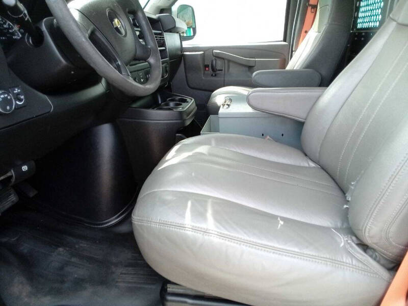 2017 Chevrolet Express 2500