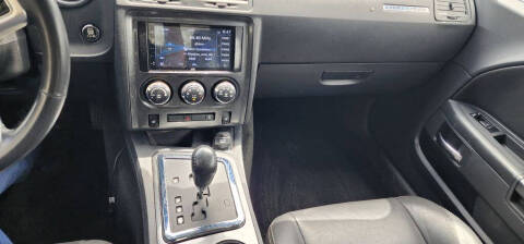 2013 Dodge Challenger SXT