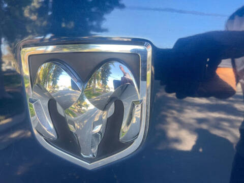 2021 RAM 1500 Classic SLT