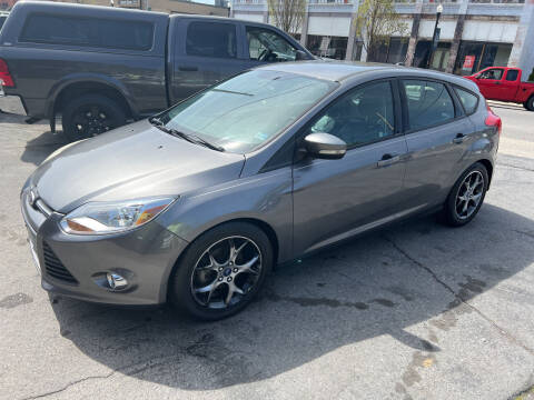2014 Ford Focus for sale at East Main Rides in Marion VA