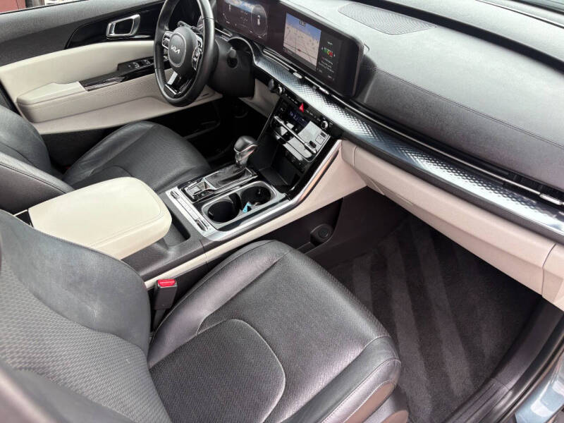 2022 Kia Carnival SX Prestige