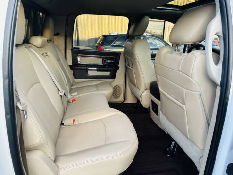 2014 RAM 1500 Laramie