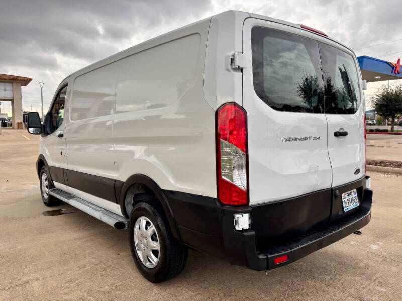 2021 Ford Transit 250